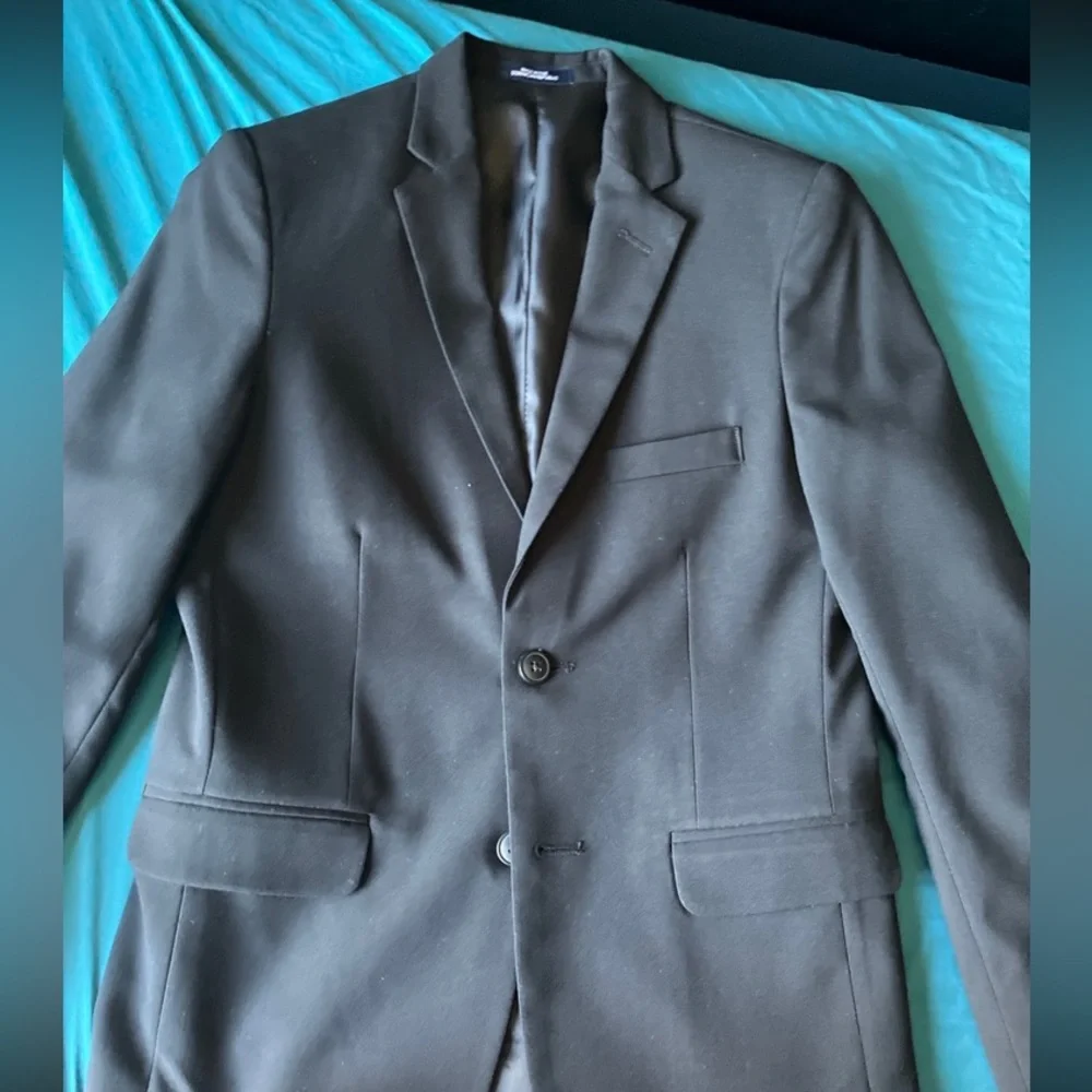 Blazer - Picture 4 of 9